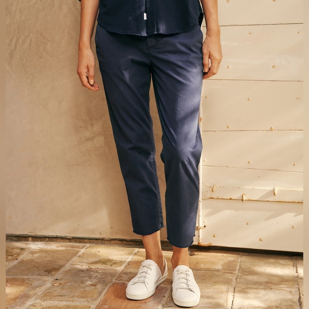 Frank & Eileen Wicklow The Italian Chino Pant in Navy